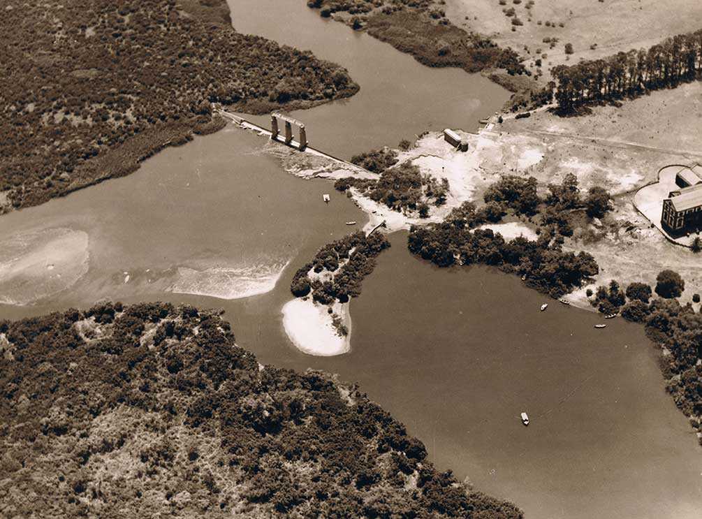 Vista aérea Usina a vapor y represa, década 1930, gentileza Flia. Mc Clew