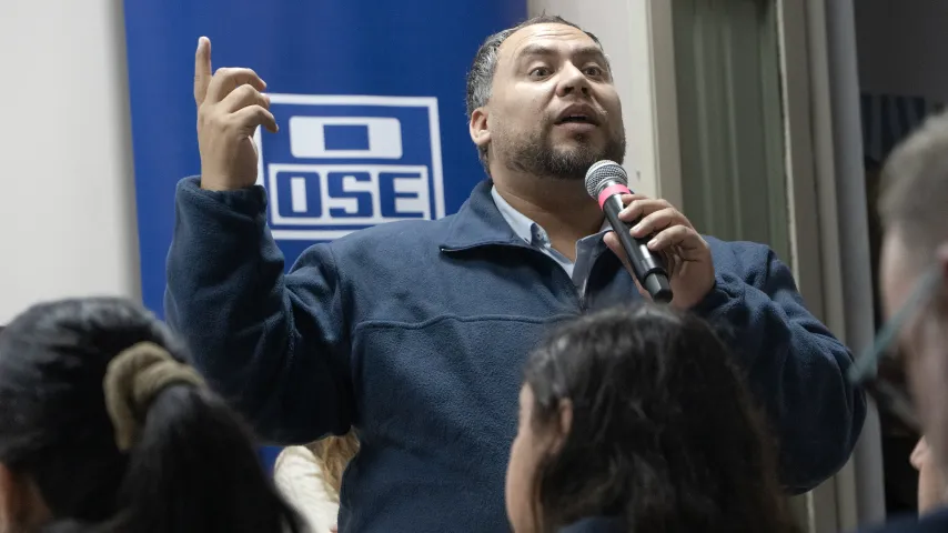 Charla informativa en Nueva Helvecia