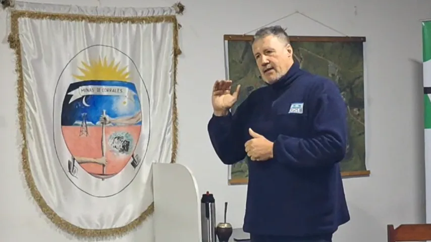 Charla en Minas de Corrales