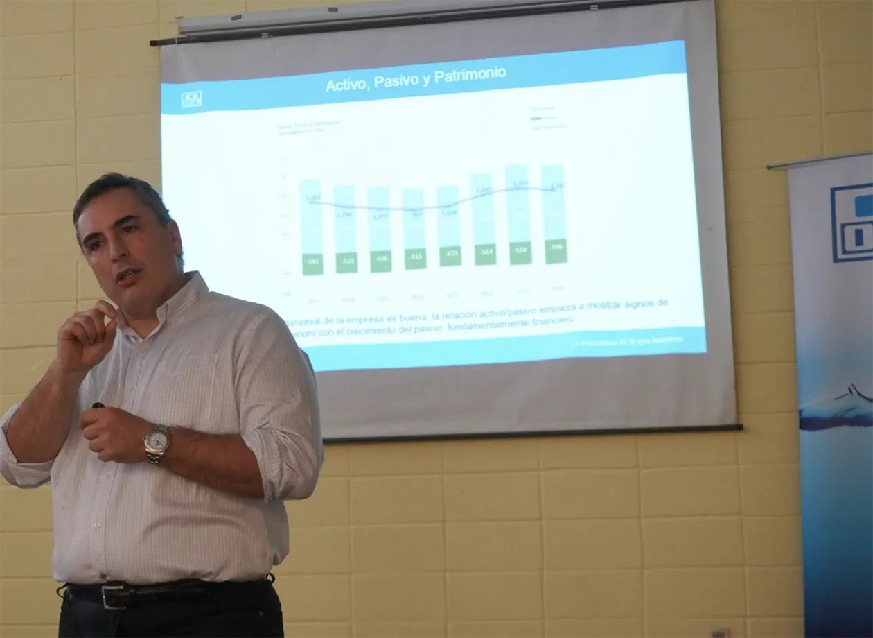 Ferreri lideró primer encuentro con gerentes