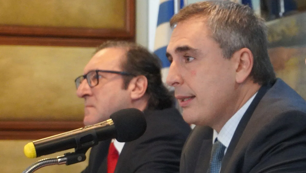 José Amy asumió como Director