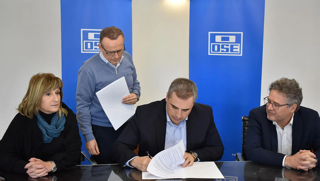 OSE y UNESCO firman acuerdo de cooperación para fortalecer la gestión del agua en Uruguay
