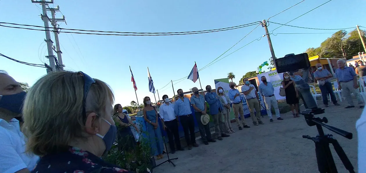 San Luis al Medio