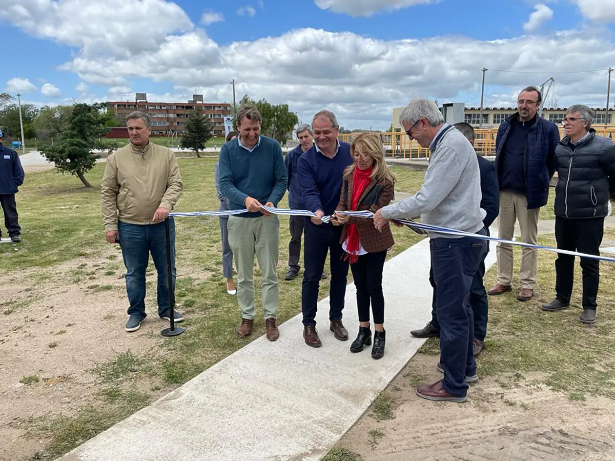 Inauguran obras en Florida