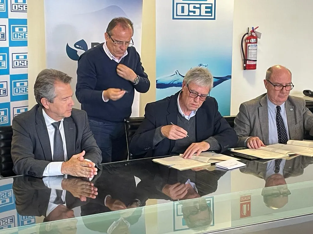 Firma de Contrato OSE - BID