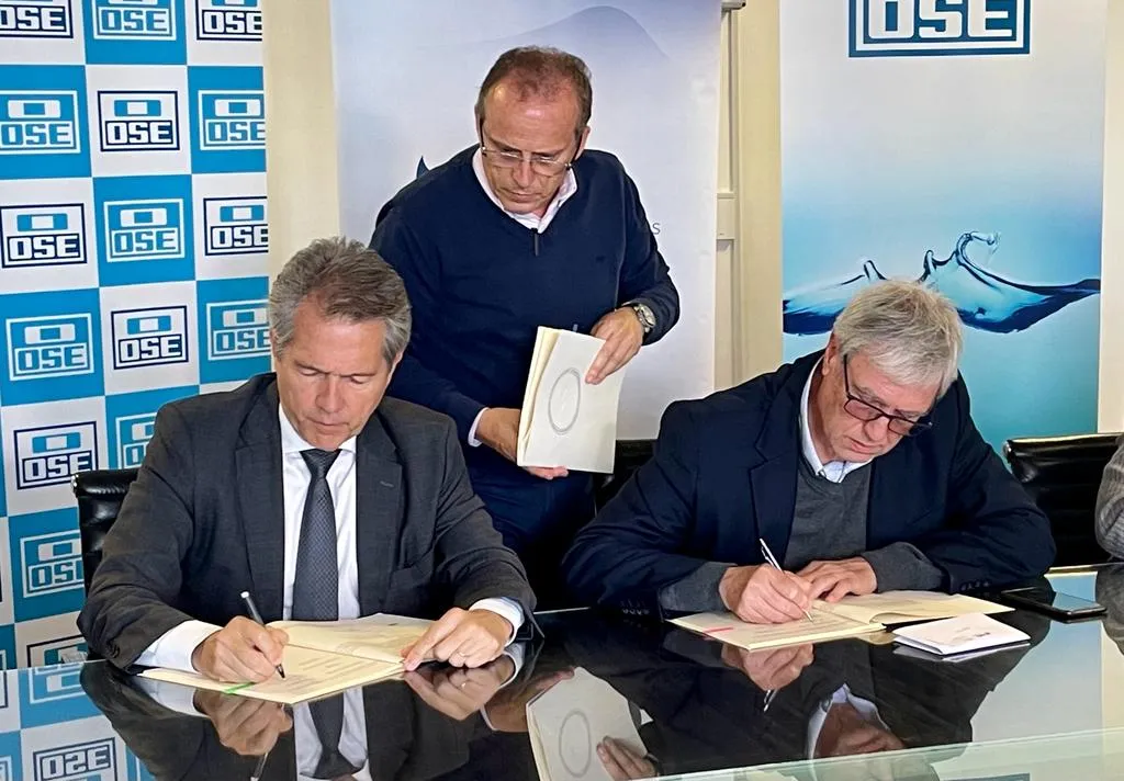 Firma de Contrato OSE - BID