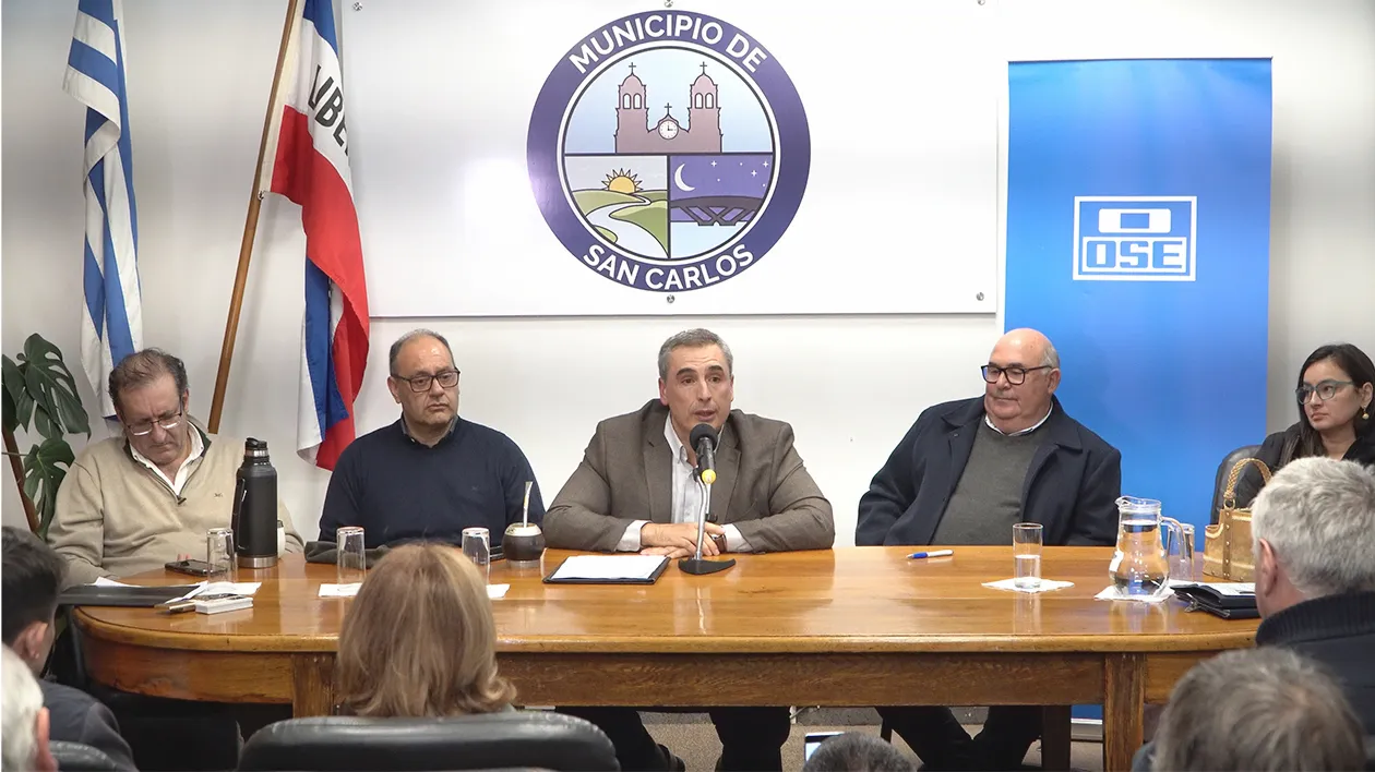 Obras para San Carlos y Aiguá