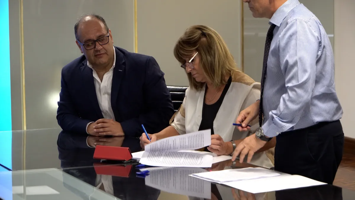 OSE firmó modificación contractual