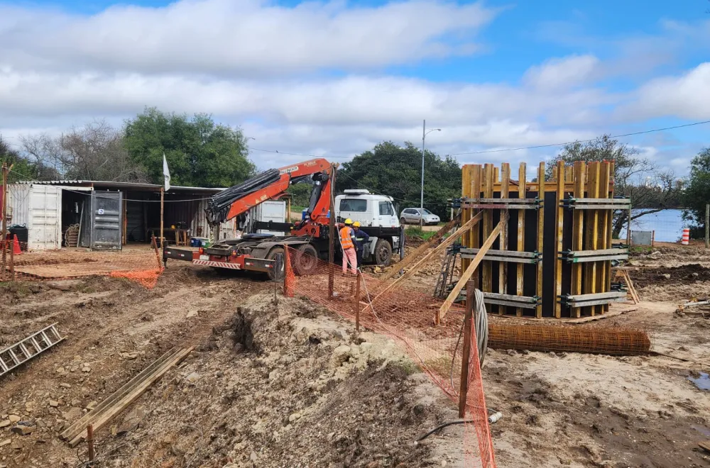 Obras en Salto